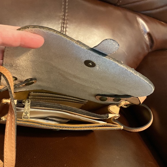 Patricia Nash Oil Rub Collection - Picture 3 of 4